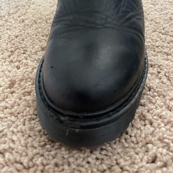 Dr. Marten’s Magdalena Lug Sole Heels Booties Black Leather Size 8 - Picture 12 of 12